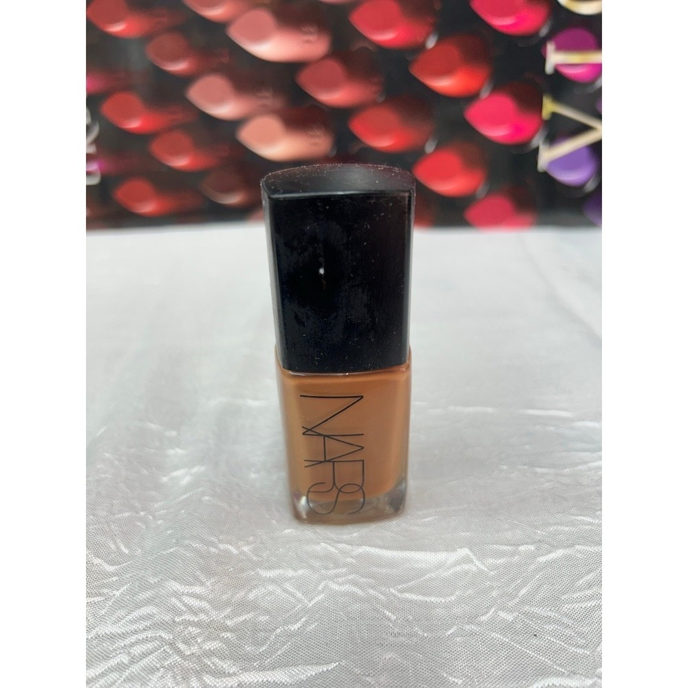 NARS sheer glow foundation READ DESCRIPTION- dark 2 new orleans